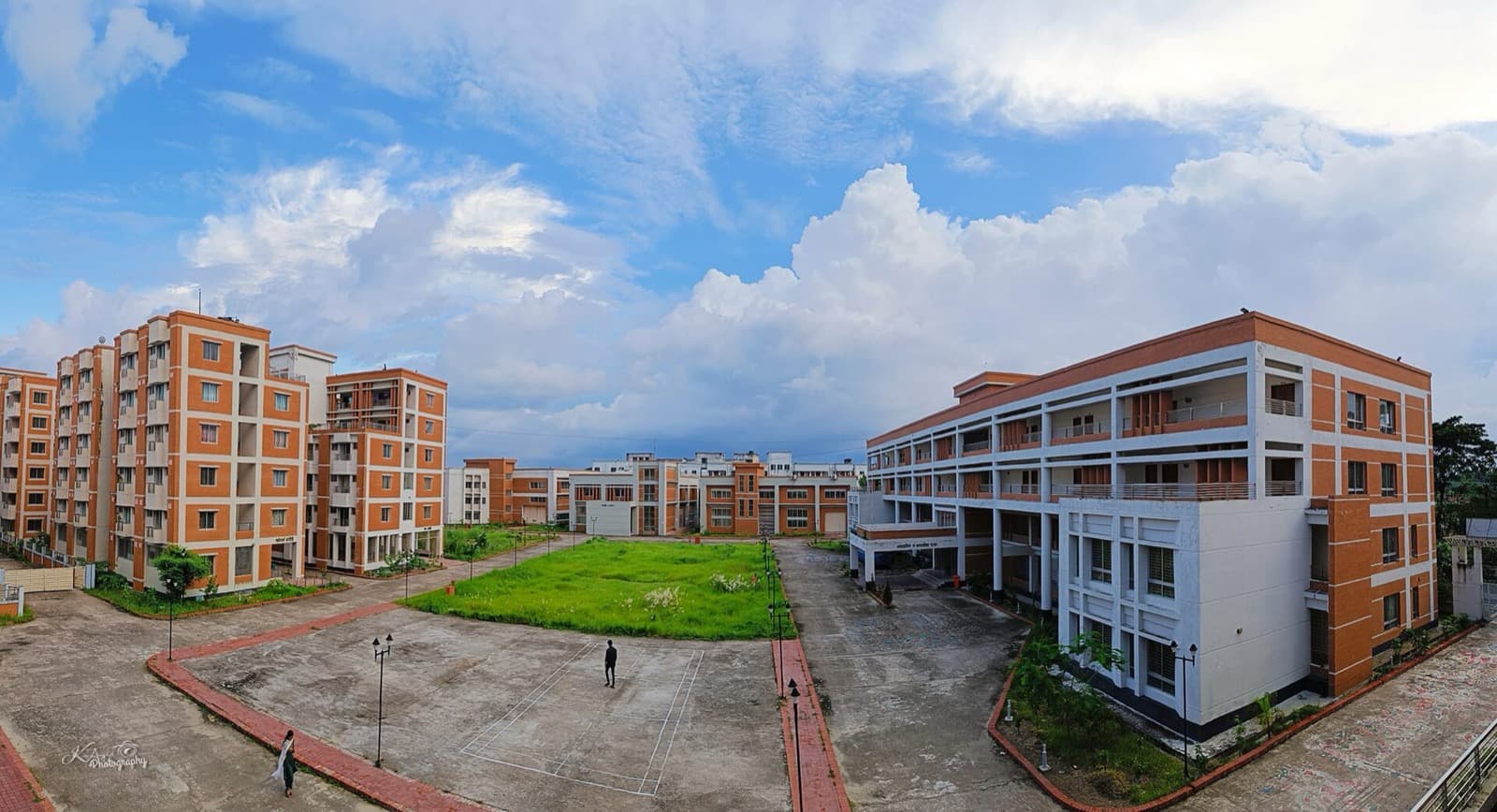 Bangkok Patana School Bangkok Patana School campus in Bangkok, Thailand