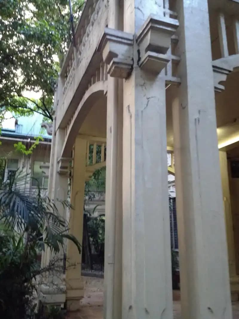 Illustrative campus setting for Taipei Municipal Jianguo High School in Taipei