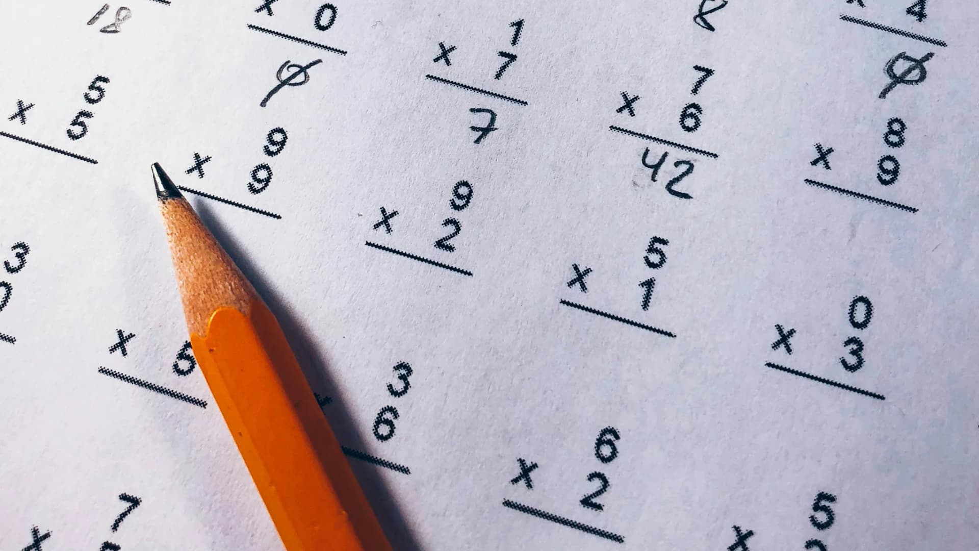 Vendor evaluation guide to exams, gradebooks, and report cards Illustrative school scene for Vendor evaluation guide to exams, gradebooks, and report cards