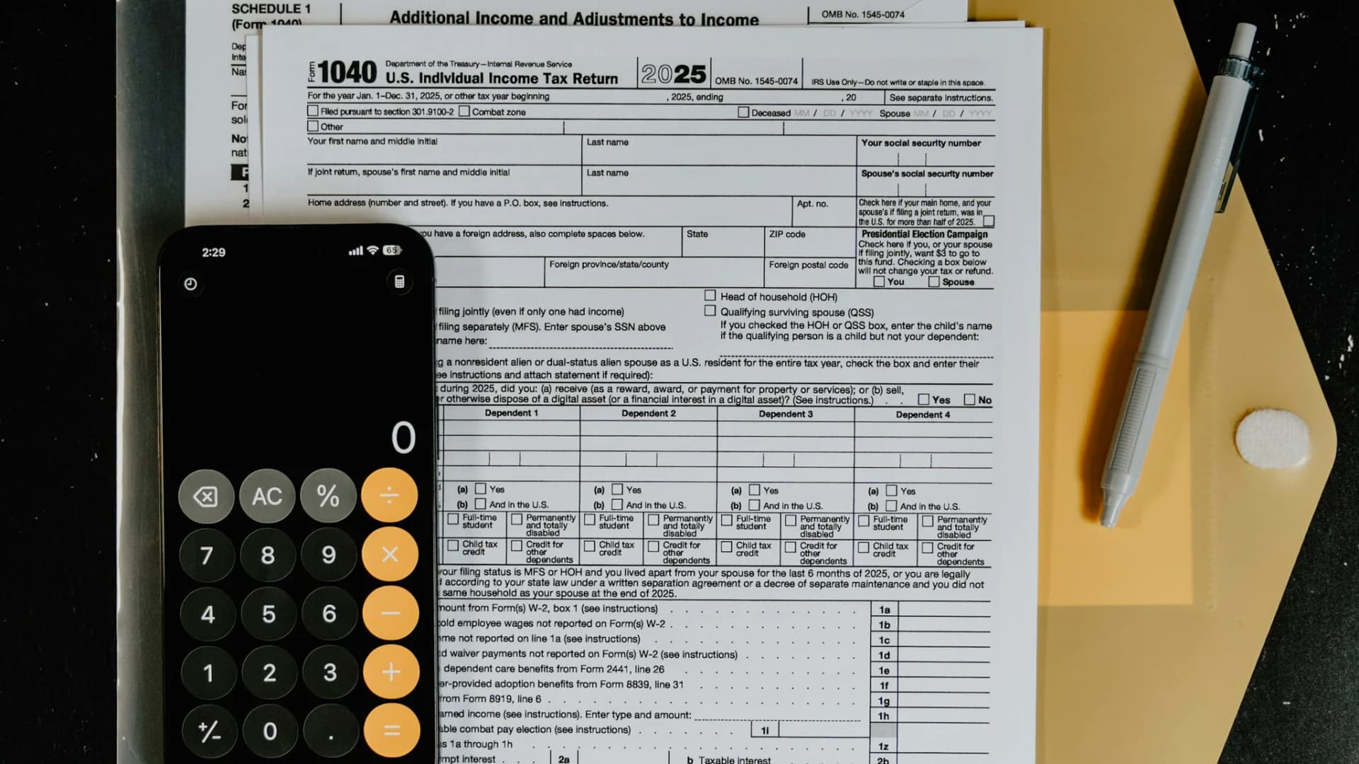 System-selection scorecard for school HR and payroll Illustrative school scene for System-selection scorecard for school HR and payroll