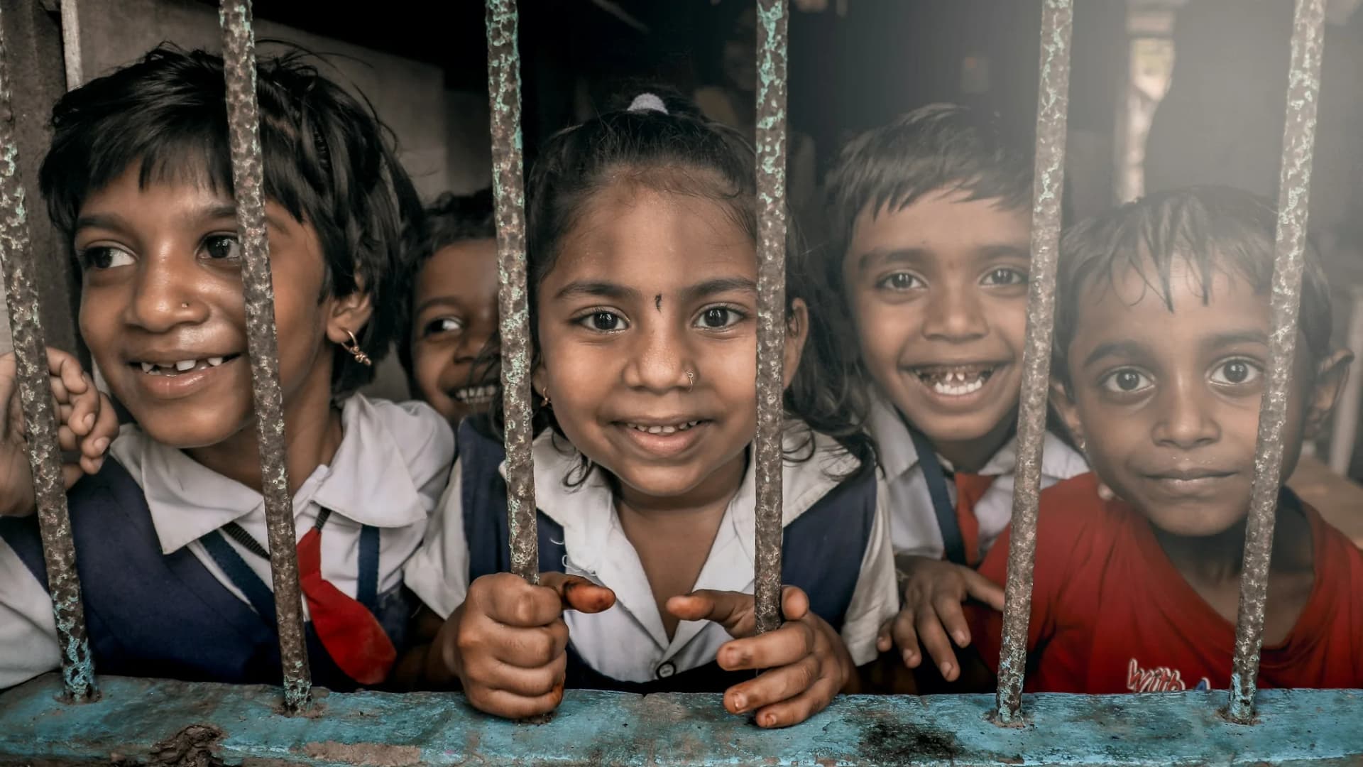 How to spot risk in admissions and enrollment Illustrative school scene for How to spot risk in admissions and enrollment