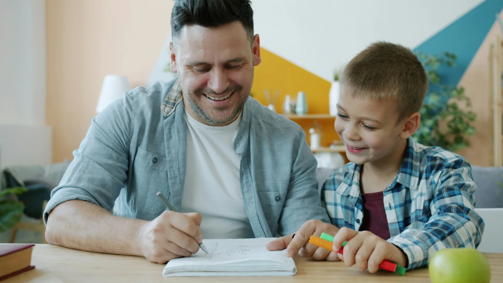 What a weekly review of parent portals and family communication Illustrative school scene for What a weekly review of parent portals and family communication