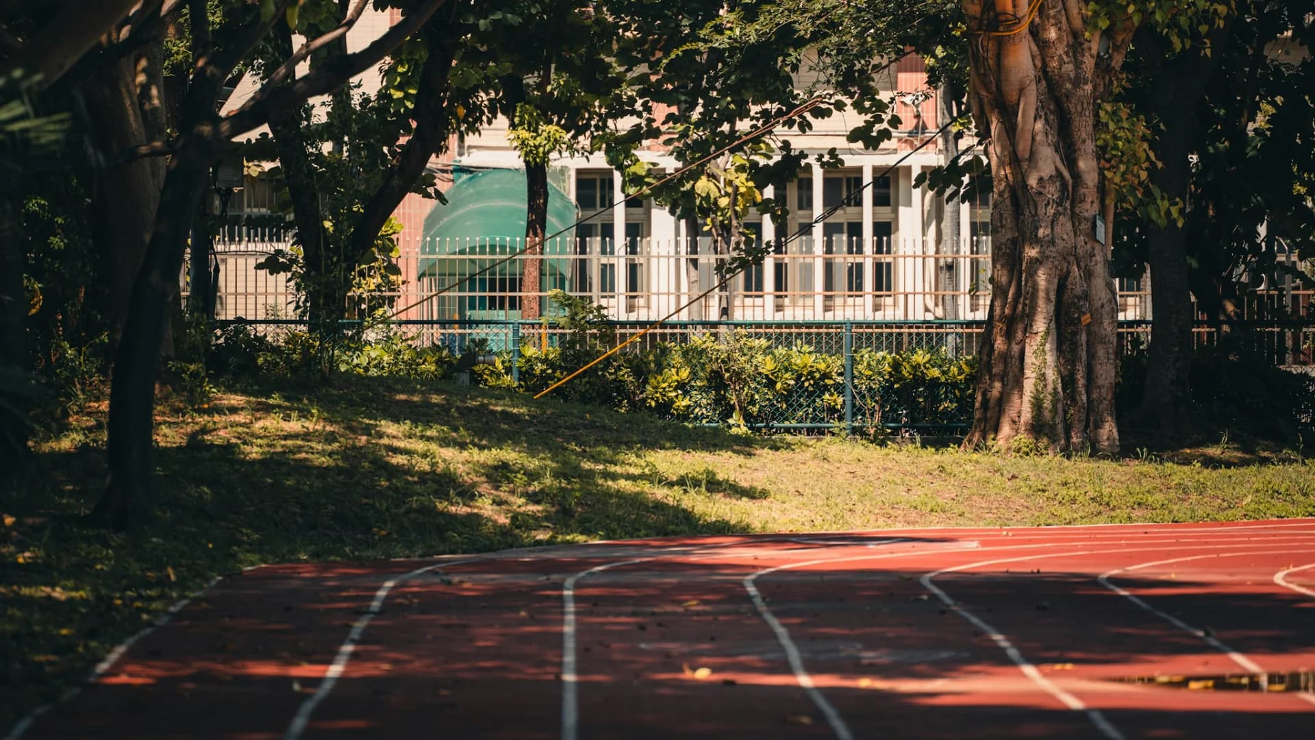 Mistakes to avoid when planning school HR and payroll Illustrative school scene for Mistakes to avoid when planning school HR and payroll