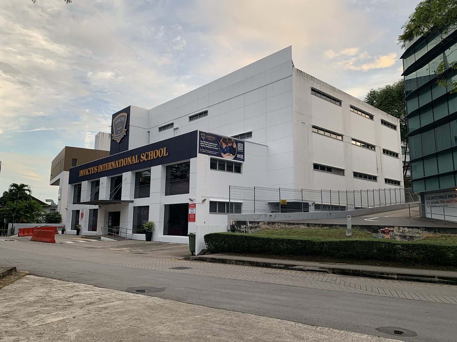 Colegio Nacional de la Capital campus in Asuncion