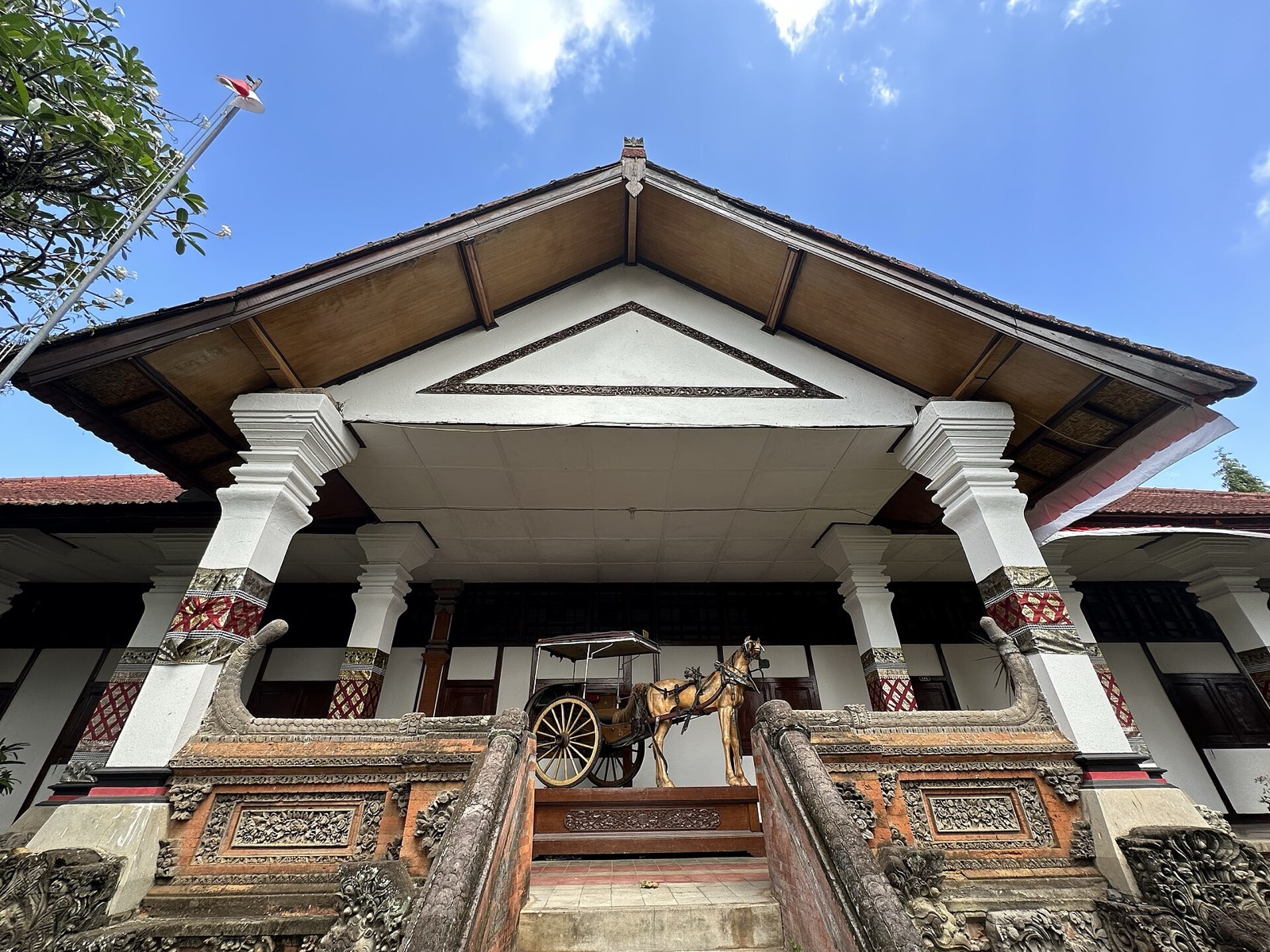 Preah Sisowath High School campus in Phnom Penh